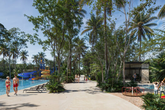 Selvareal – Residential lot 250 m2